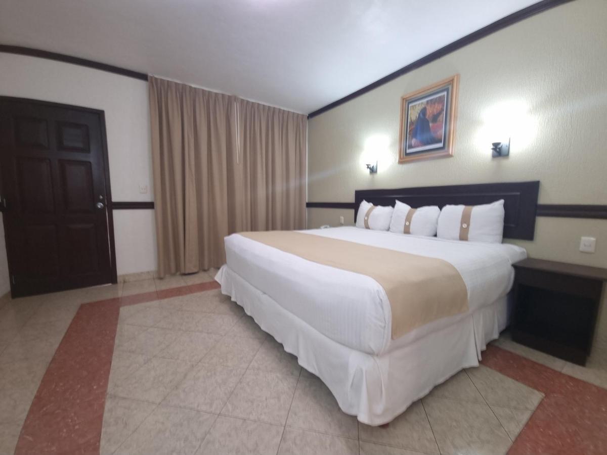 Hotel Casa Blanca Chetumal Exteriör bild