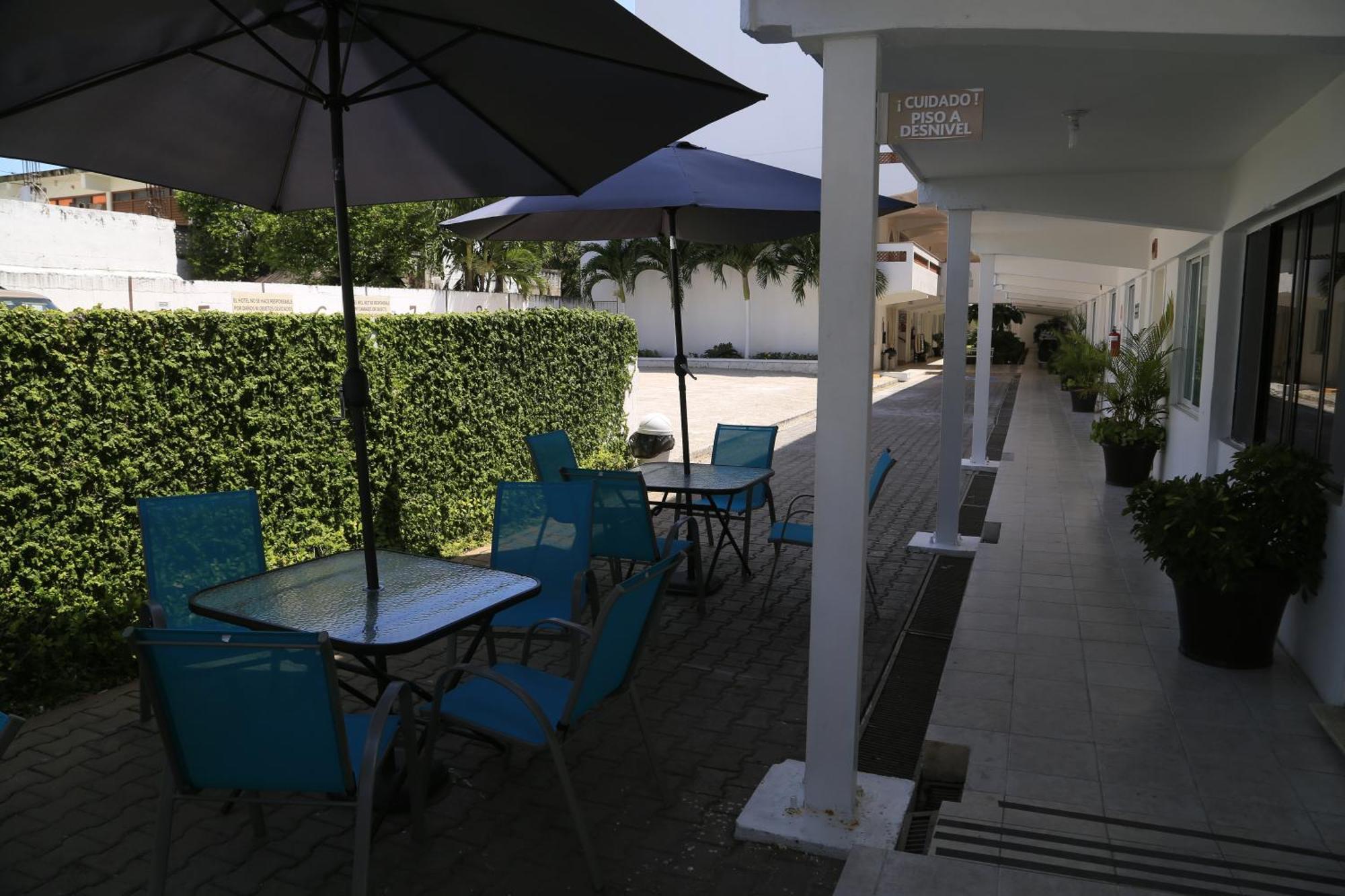 Hotel Casa Blanca Chetumal Exteriör bild