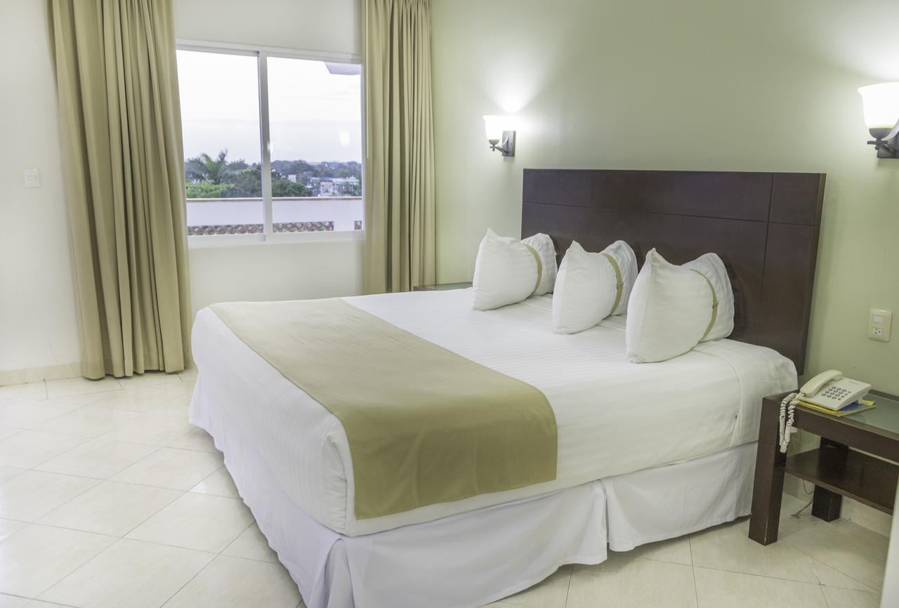 Hotel Casa Blanca Chetumal Exteriör bild