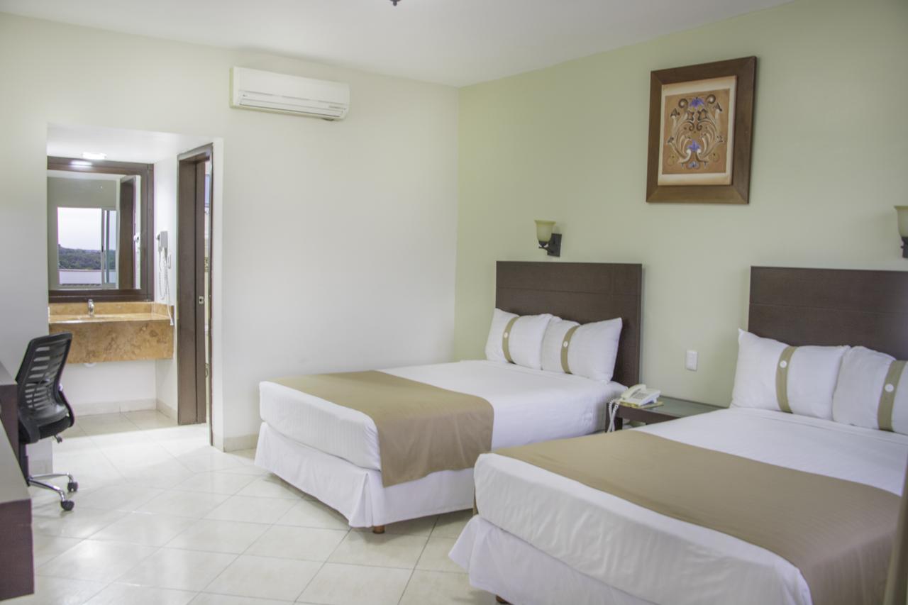 Hotel Casa Blanca Chetumal Exteriör bild