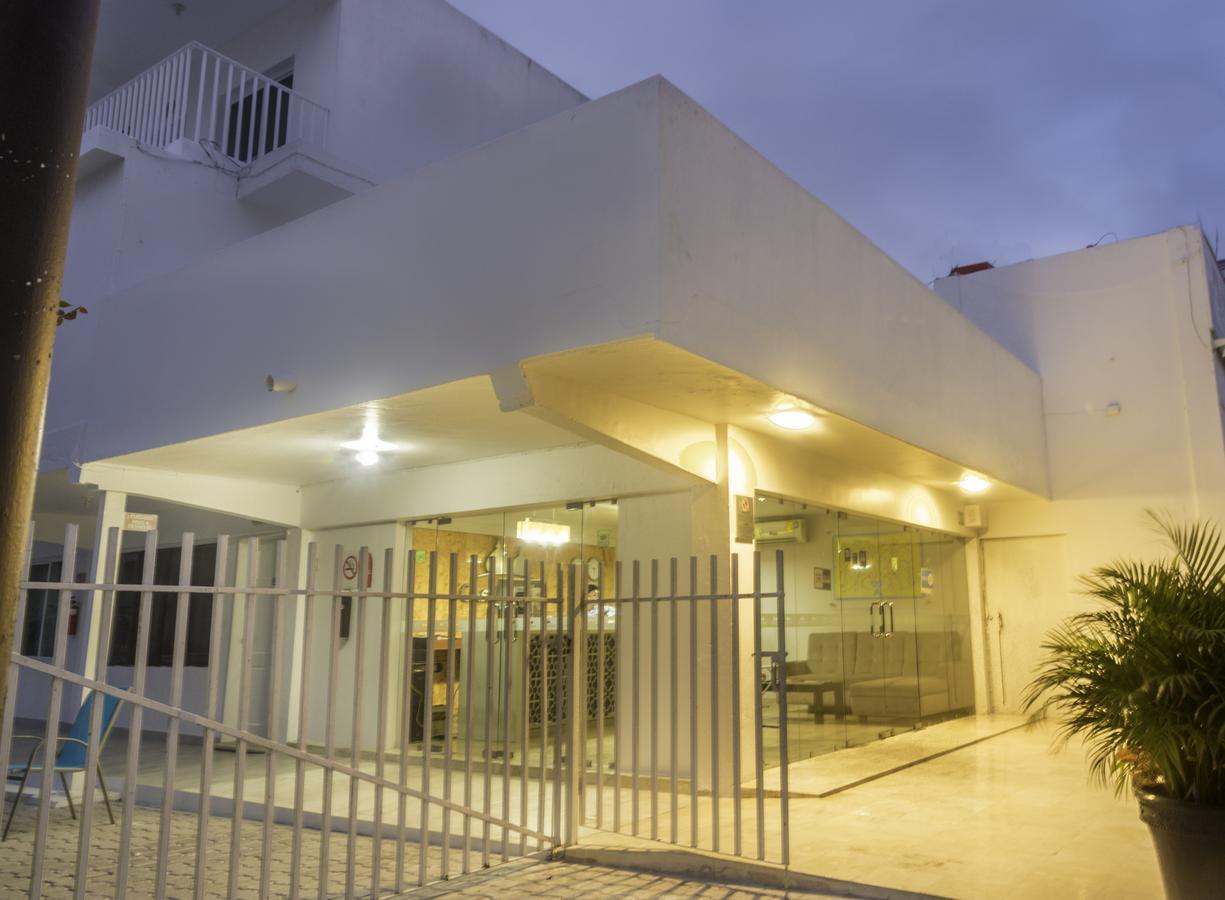 Hotel Casa Blanca Chetumal Exteriör bild