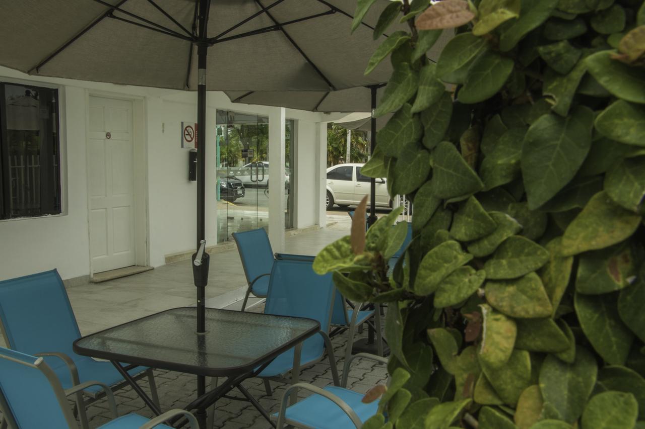 Hotel Casa Blanca Chetumal Exteriör bild