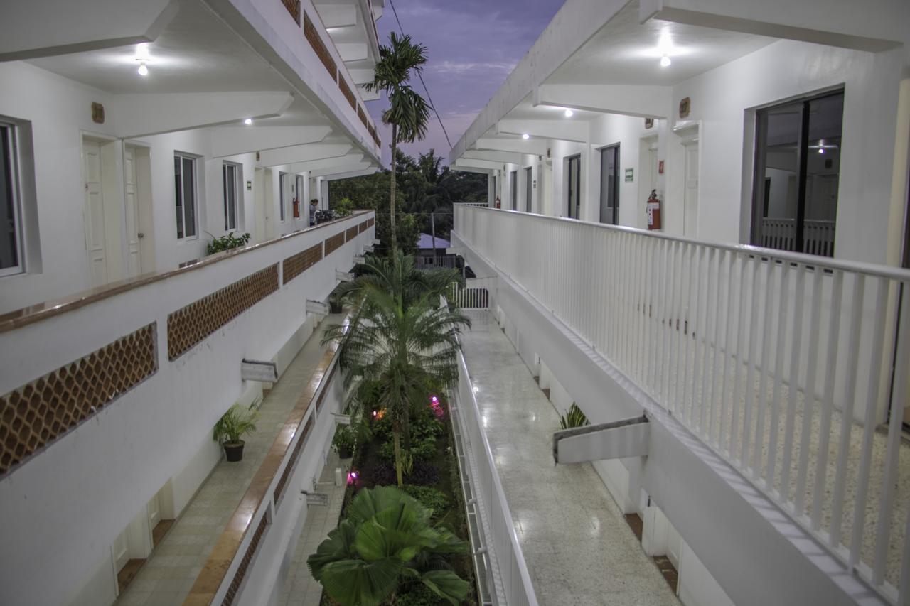 Hotel Casa Blanca Chetumal Exteriör bild