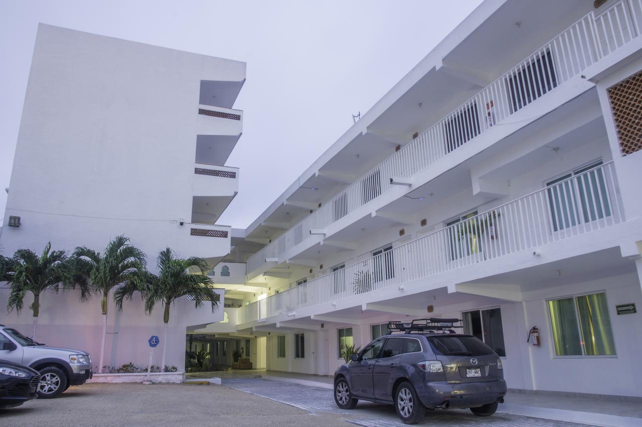 Hotel Casa Blanca Chetumal Exteriör bild