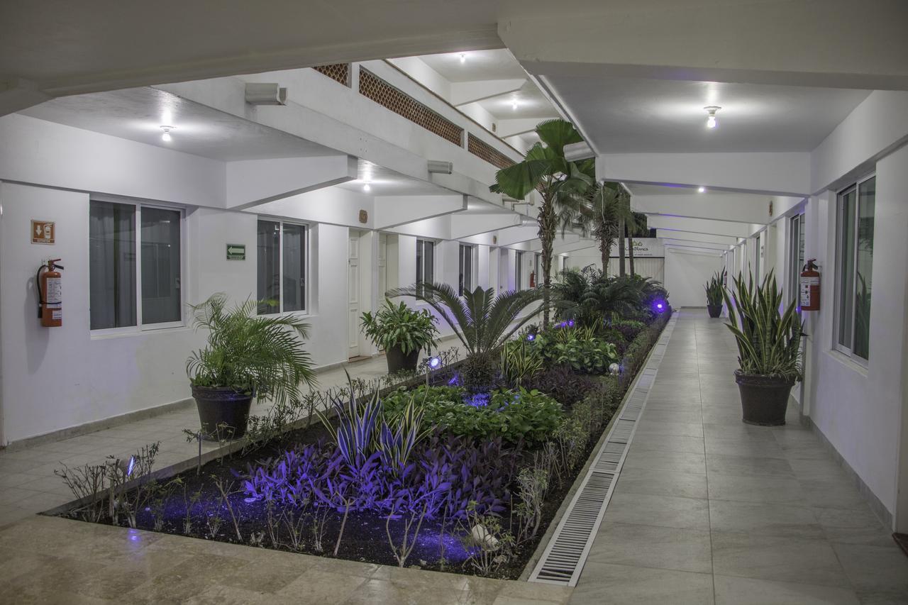 Hotel Casa Blanca Chetumal Exteriör bild